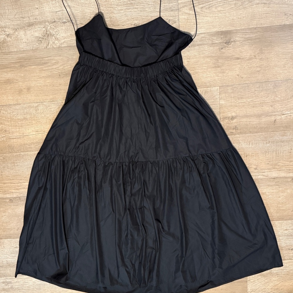 Commense Backless Maxi - Picture 3 of 10